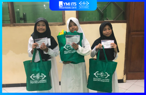 YMI ITS BERSAMA MWCNU SUKOLILO SALURKAN KEBAHAGIAAN PADA 100 ANAK YATIM 